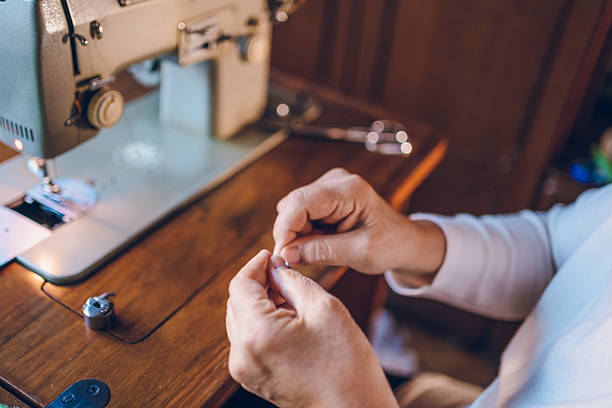 how to thread a sewing machine